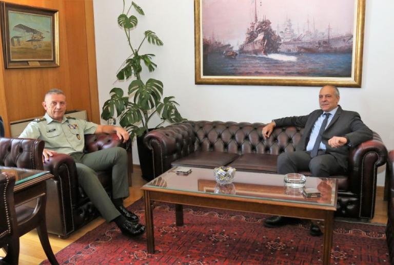 Συνάντηση ΑΓΕΕΘΑ με Διακόπουλο με φόντο τις τουρκικές προκλήσεις