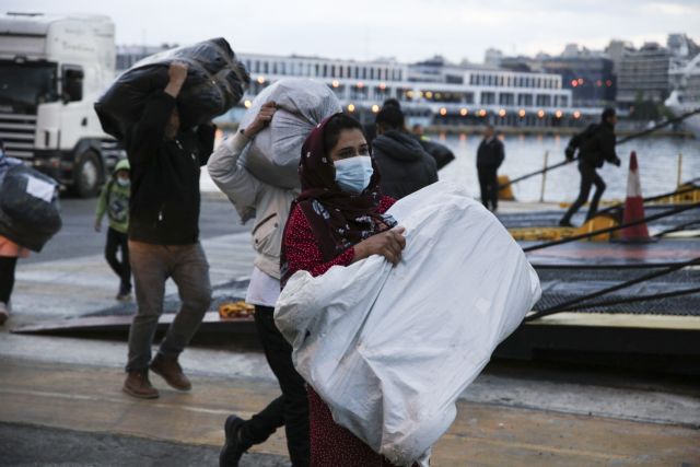 Προσφυγικό: Εμμένει στην σκληρή και αμφιλεγόμενη πολιτική της η κυβέρνηση παρά τις διεθνείς εκκλήσεις