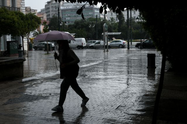 Συνεχίζεται η αστάθεια του καιρού - Ποιες περιοχές θα «χτυπήσουν» βροχές και καταιγίδες