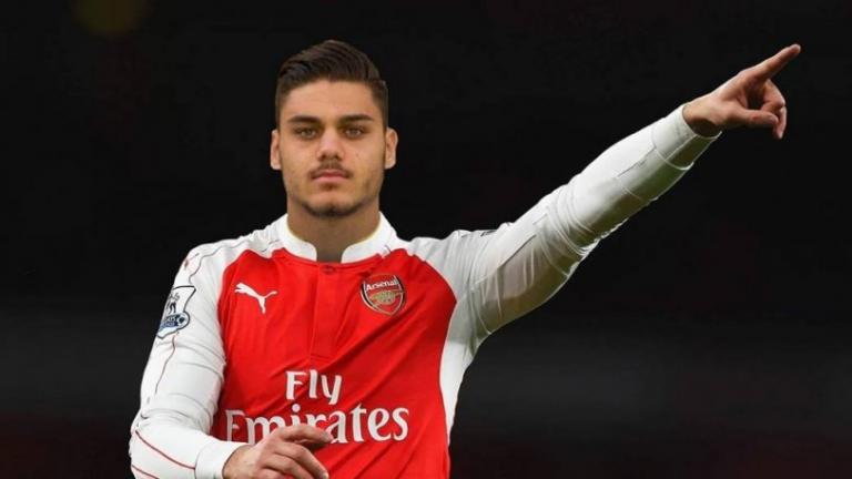 Μαυροπάνος : Ομάδες της Bundesliga ενδιαφέρονται για την απόκτησή του