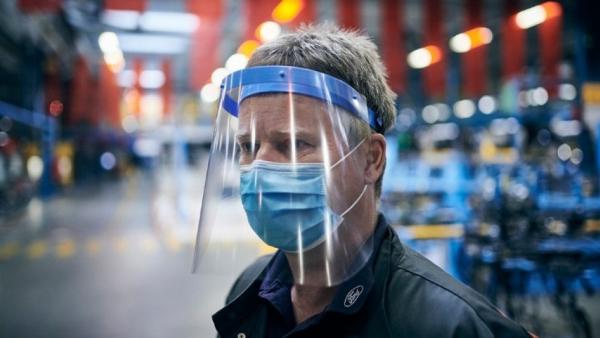 Δημιουργώντας «τράπεζα μνήμης» για τον κοροναϊό σε πραγματικό χρόνο