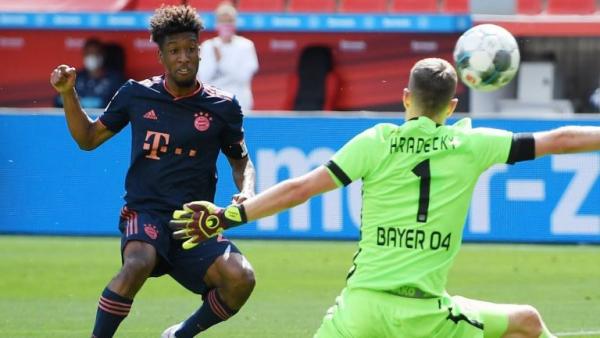 Ασταμάτητη η Μπάγερν, «καθάρισε» τη Λεβερκούζεν από το ημίχρονο