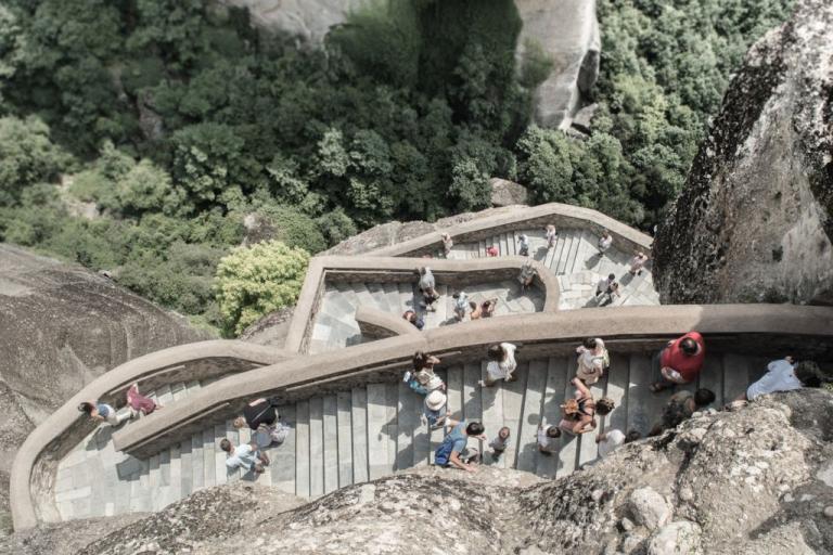 Κοροναϊός: Ανησυχία για εισερχόμενα κρούσματα από τον τουρισμό – Διαφωνούν οι επιστήμονες