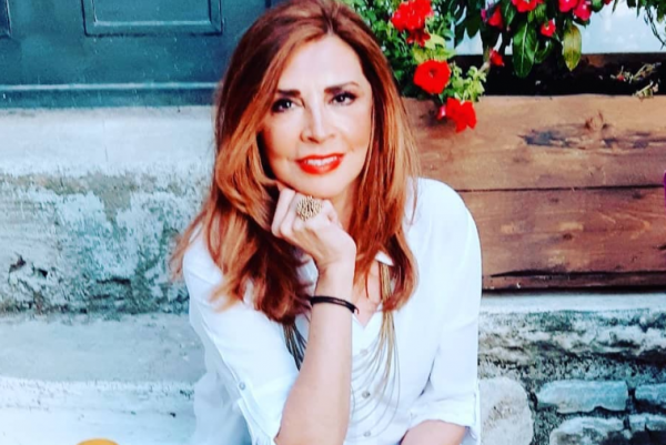 Μιμή Ντενίση : Η τρυφερή έκπληξη για τα γενέθλια της κόρης της