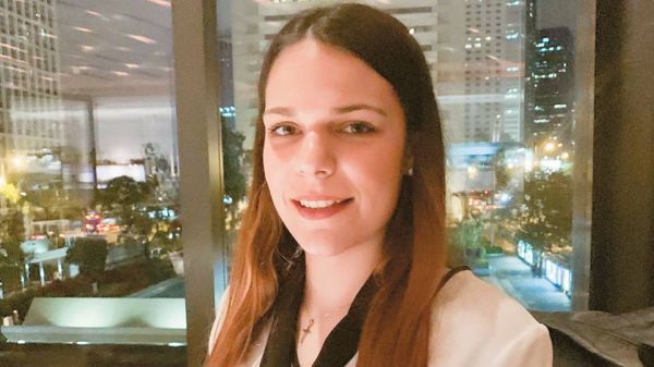 Ειρήνη Μελισσαροπούλου : Ξεπέρασε τον εφιάλτη του Χονγκ Κονγκ – Νέα ζωή στη Μυτιλήνη