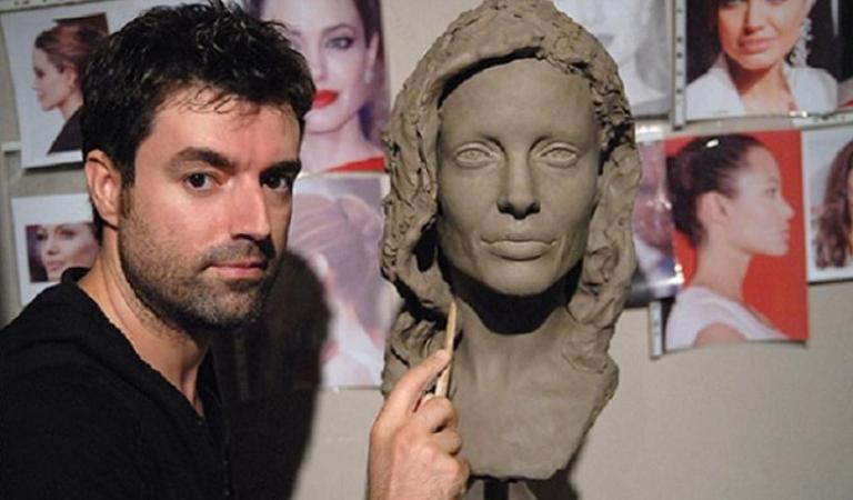 Καβάλα: Ο Τομ Χάνκς πήρε…θέση στο Μουσείο Κέρινων Ομοιωμάτων των Κηπιών