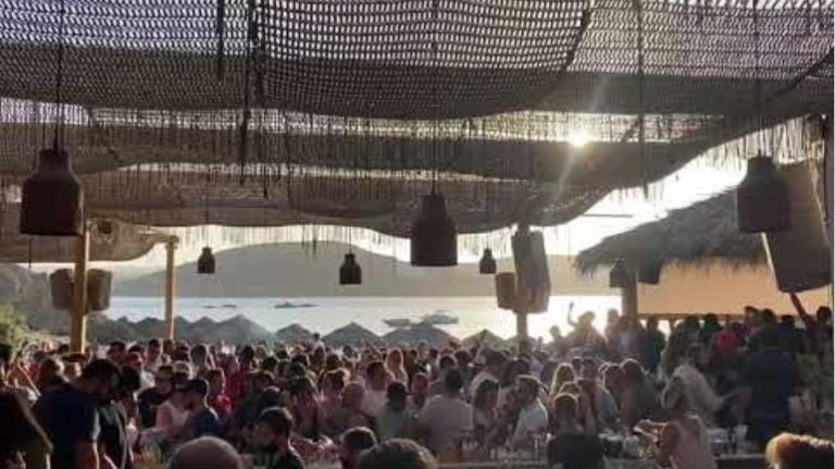 Θερινά παρατράγουδα της «βαριάς βιομηχανίας»!