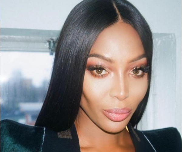 Ναόμι Κάμπελ : Ξεκίνησε και πάλι τη σειρά «No Filter With Naomi»