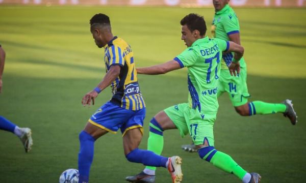 Το θρίλερ στην «ουρά» συνεχίζεται