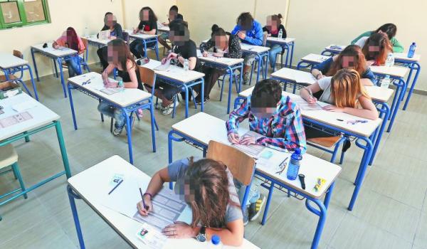 Πανελλαδικές 2020 : Βατά τα θέματα των μαθηματικών, απαιτητικά των αρχαίων ελληνικών