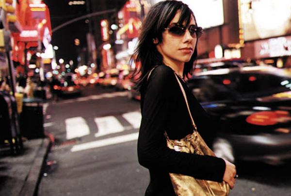PJ Harvey : Επανακυκλοφορεί όλους τους δίσκους της σε βινύλιο