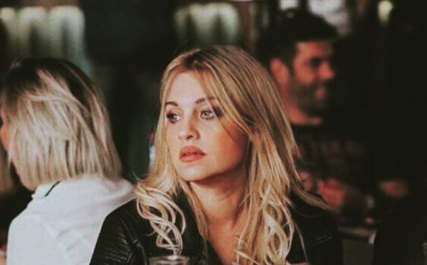 Συγκλονίζει η Σαμπρίνα : Μπροστά στα μάτια μου είδα τη δολοφονία γυναίκας