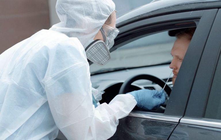 Δήμος Ξάνθης: Τεστ κοροναϊού μέσα από τα αυτοκίνητα