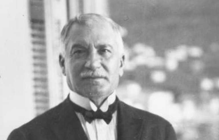 Θεμιστοκλής Σοφούλης : Ο σαμιώτης αρχαιολόγος που διετέλεσε τρεις φορές πρωθυπουργός