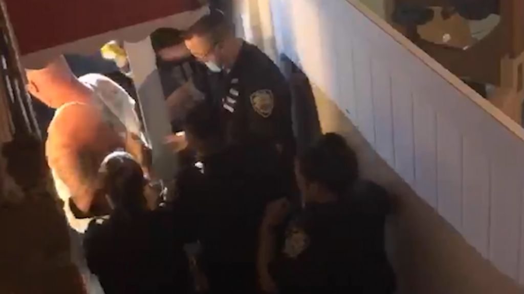 Βίντεο – ντοκουμέντο από τον θάνατο Έλληνα ομογενή με taser