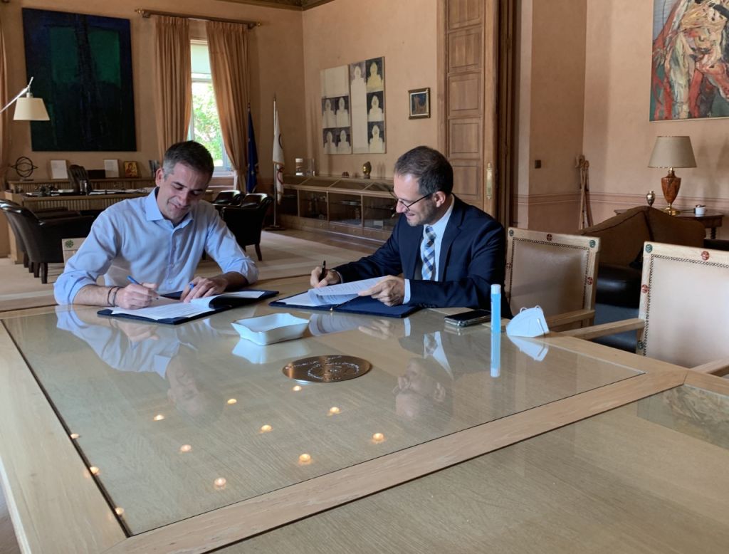 Δήμος Αθηναίων : Συνεργασία με ΔΕΔΔΗΕ για εγκατάσταση φωτοβολταϊκών σε σχολεία