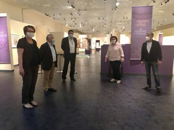 Στις 15 Ιουνίου η επαναλειτουργία των Μουσείων – Αυτοψία Μενδώνη σε Βόλο και Λάρισα