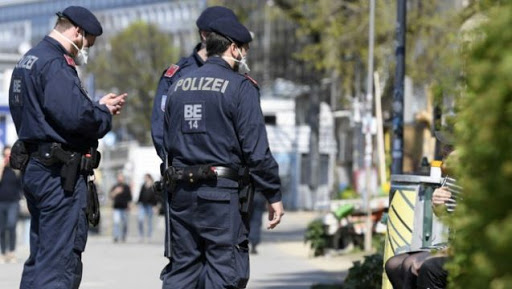 Αυστρία : Πρόστιμο 500 ευρώ σε πολίτη επειδή… αερίστηκε