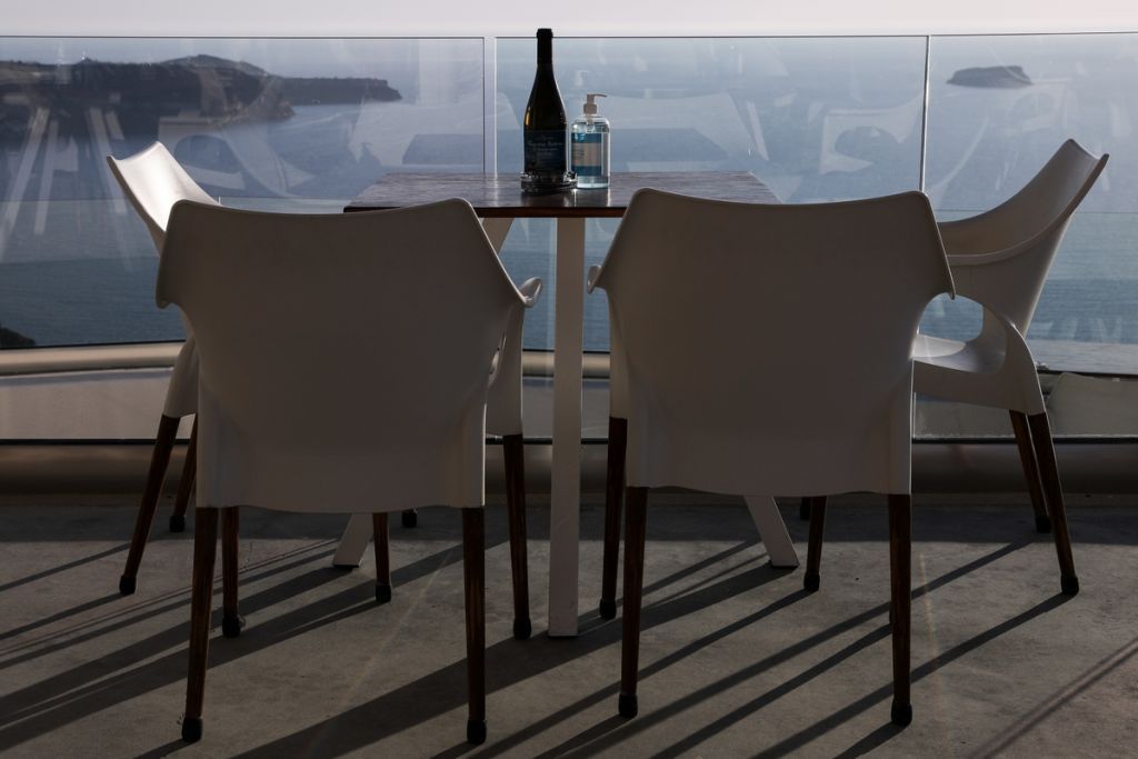 ΚΥΑ για δημιουργία δωματίων απομόνωσης σε μονάδες φιλοξενίας τουριστών