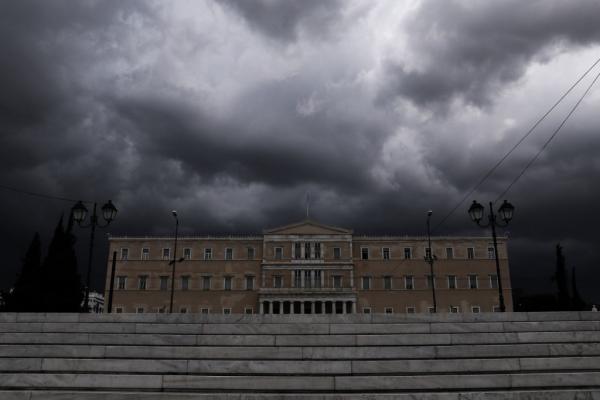 ΙΟΒΕ : Βουτιά δέκα μονάδων στις προσδοκίες για την ελληνική οικονομία τον Μάιο