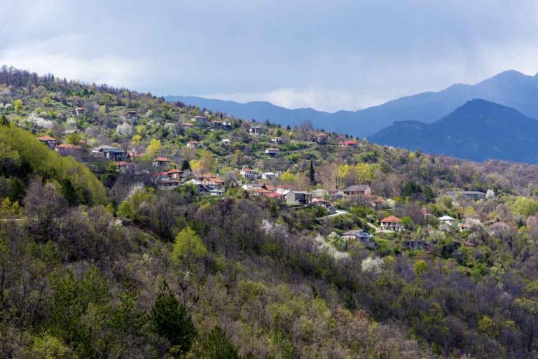 Βούρμπιανη Ιωαννίνων: Της πέτρας τέχνη