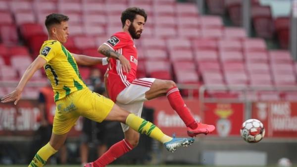 Βανδαλισμοί και σε σπίτια παικτών της Μπενφίκα