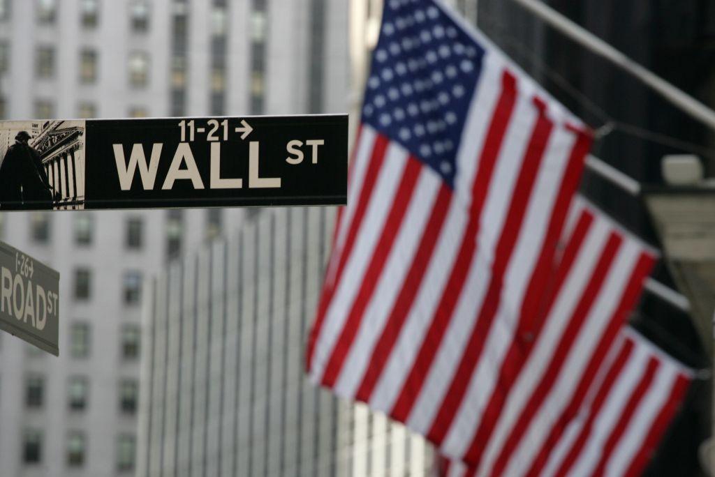 Ωθηση στη Wall Street από τα μηνύματα ανάκαμψης