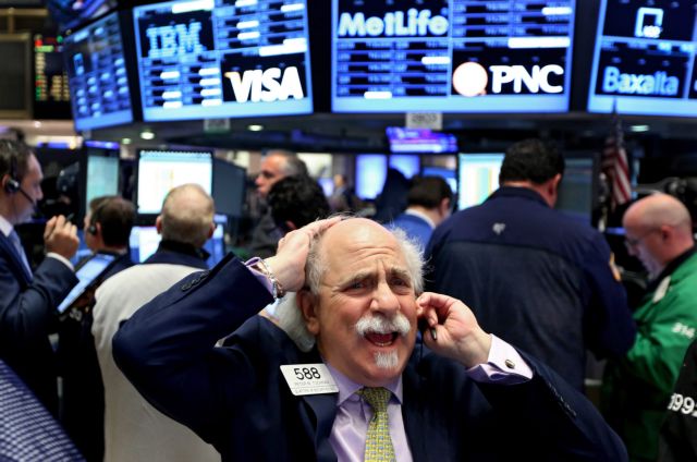 Wall Street: Σε ελεύθερη πτώση ο Dow Jones - Τρόμος για δεύτερο κύμα κοροναϊού στις ΗΠΑ