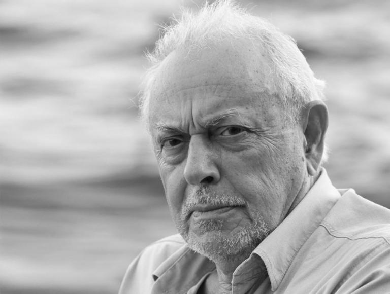 Απεβίωσε ο εικαστικός Κωνσταντίνος Ξενάκης