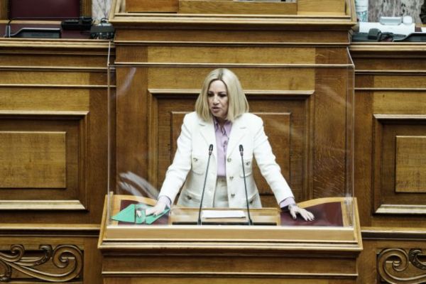 Γεννηματά: Ναι σε διάλογο με την Τουρκία, όχι με το περίστροφο στο τραπέζι