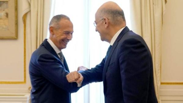 Συνάντηση Δένδια με το Ρώσο πρέσβη Μασλόφ