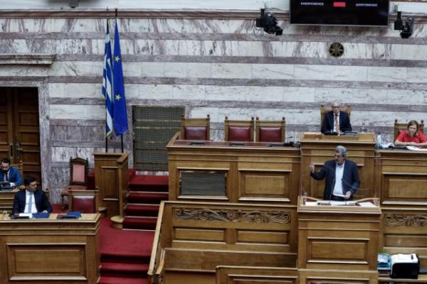 Κικίλιας: Το ΕΣΥ ενισχύθηκε 5094 υγειονομικούς – ΣΥΡΙΖΑ: Πρόκειται για συμβασιούχους
