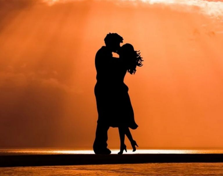 Οι προϋποθέσεις που κάνουν μια σχέση να κρατήσει για χρόνια