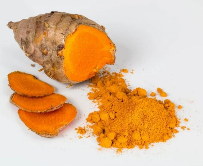 Αυτές είναι οι θεραπευτικές ιδιότητες του κουρκουμά
