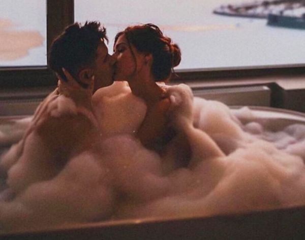 Έτσι θα το «κάνετε» με τον σύντροφό σου ενώ έχει ζέστη