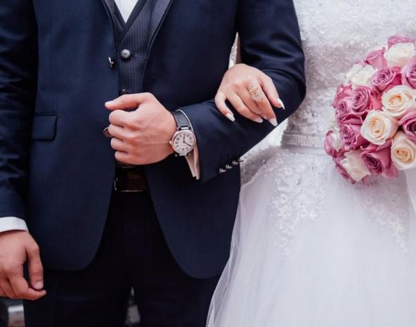 Αυτό το ζώδιο σκέφτεται την παντρειά από το πρώτο κιόλας ραντεβού