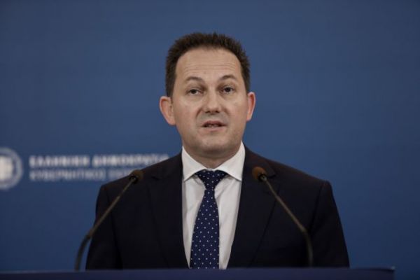 Πέτσας: Ο Τσίπρας ή θα διαγράψει τον Παππά ή θα αναλάβει την ευθύνη του παρακράτους