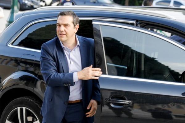 ΣΥΡΙΖΑ: Ο φαύλος κύκλος της εσωστρέφειας