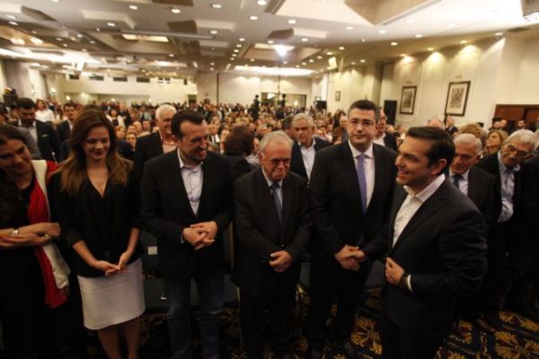 ΣΥΡΙΖΑ: Βγάζει από τη δύσκολη θέση τον Τσίπρα ο Παππάς – Αυτοκριτική για Μιωνή