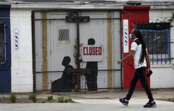 ΗΠΑ: Χάθηκαν 2,7 εκατ. θέσεις εργασίας στον ιδιωτικό τομέα τον Μάιο λόγω κοροναϊού