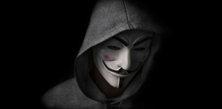 «Βόμβες» των «Anonymous» για τον θάνατο της πριγκίπισσας Νταϊάνα – Τι λένε για τον Τραμπ