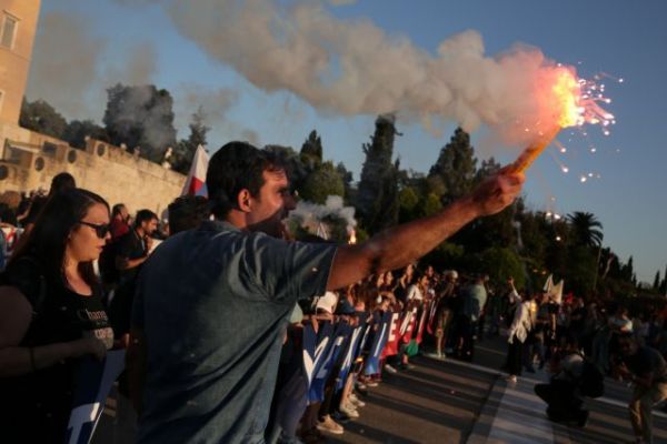 Διαδηλώσεις υπό όρους : Κρας τεστ για κυβέρνηση και Αριστερά