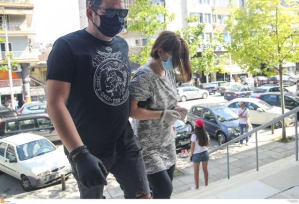 Έγκλημα στον Εύοσμο: Προφυλακιστέες μάνα και κόρη  – Τι είπαν στην απολογία τους