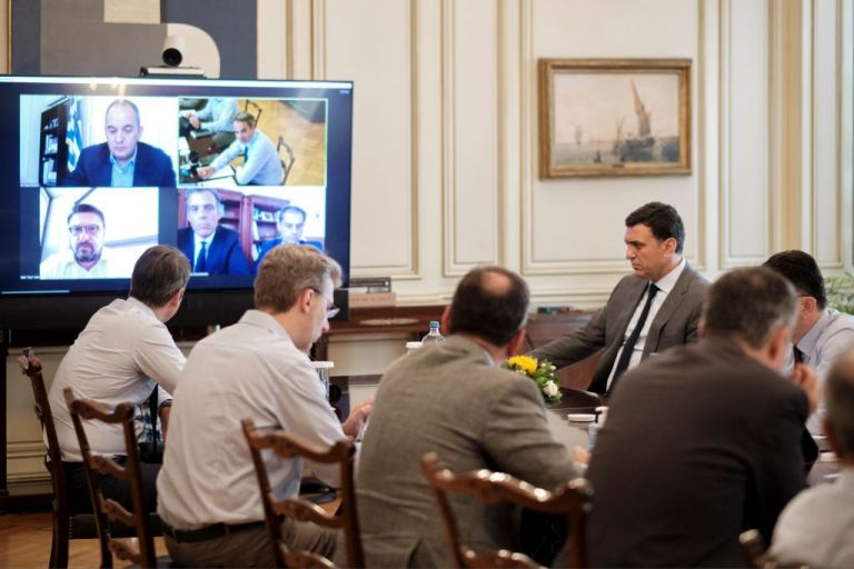 Τουρισμός: Ως τις 15 Ιουλίου δεν θα επιτρέπονται απευθείας πτήσεις από Βρετανία και Σουηδία