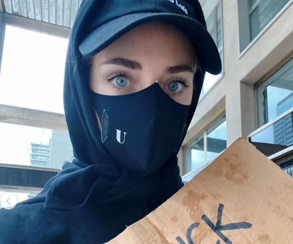 Κιάρα Φεράνι : Στους δρόμους για τη δολοφονία του Τζορτζ Φλόιντ