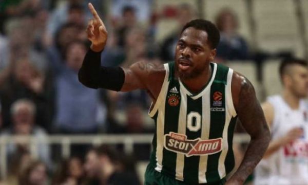 Ενδιαφέρον από Βαλένθια και Μπασκόνια για Ντεσόν Τόμας