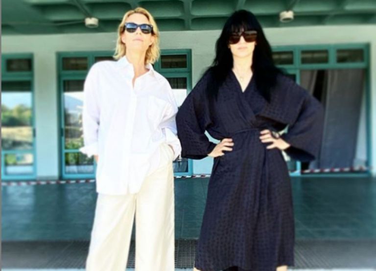 Βίκυ Καγιά – Ζενεβιέβ Μαζαρί: Η αστεία πρωινή τους selfie στο Instagram