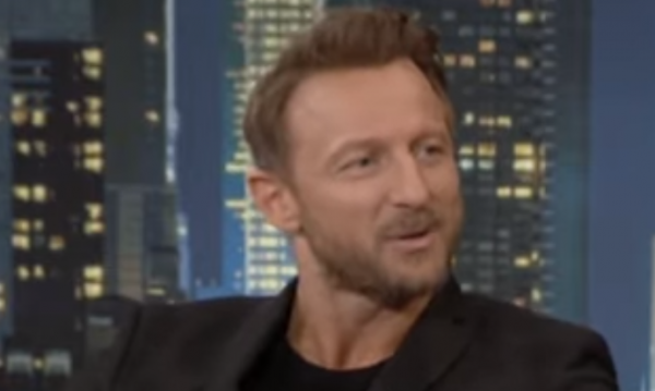 Κώστας Καραφώτης : Η αναγνωρισιμότητα είναι δίκοπο μαχαίρι