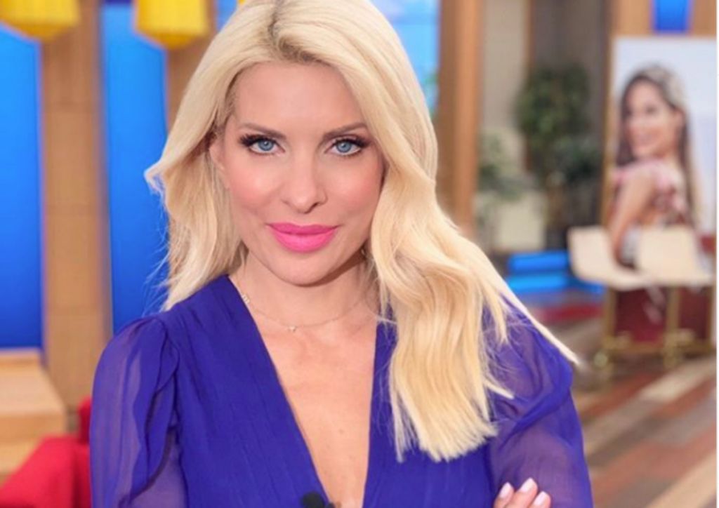 Ελένη Μενεγάκη: «Μπράβο σε όσους συνεργάστηκαν μαζί μου και κατάφεραν να μην χάσουν την ψυχραιμία τους»