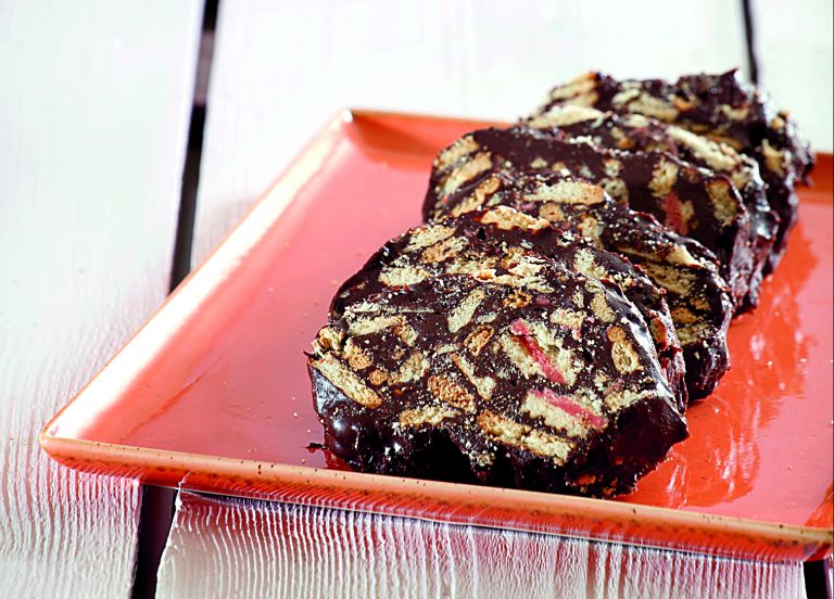 Μωσαϊκό με πολύχρωμα, γεμιστά μπισκότα